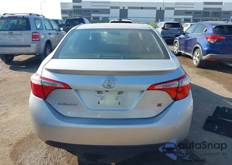 2015 Toyota Corolla S Plus z USA, uszkodzony, nr VIN 2T1BURHE0FC405338
